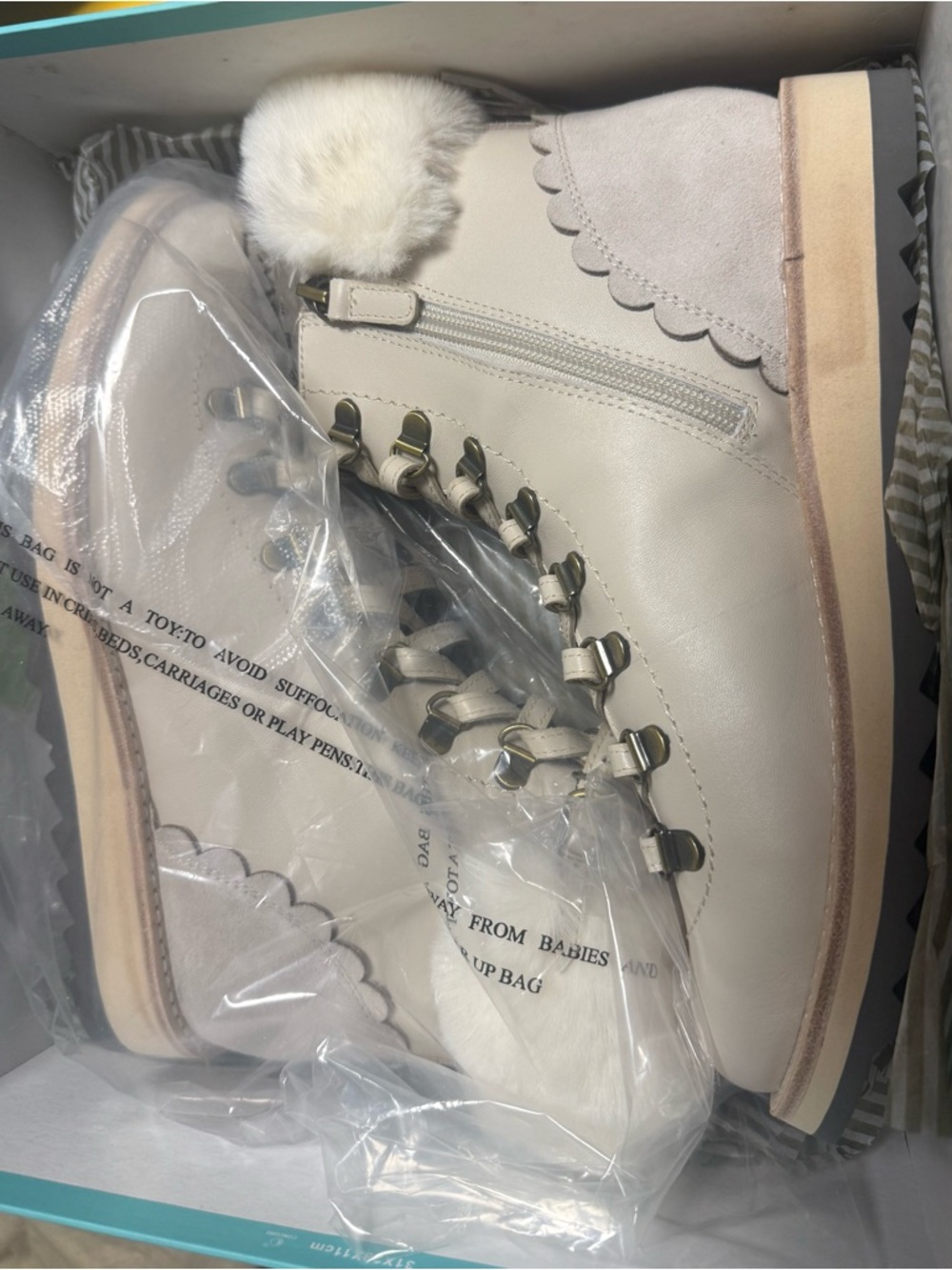 Kate spade brand new woman’s boots - Picture 8 of 8